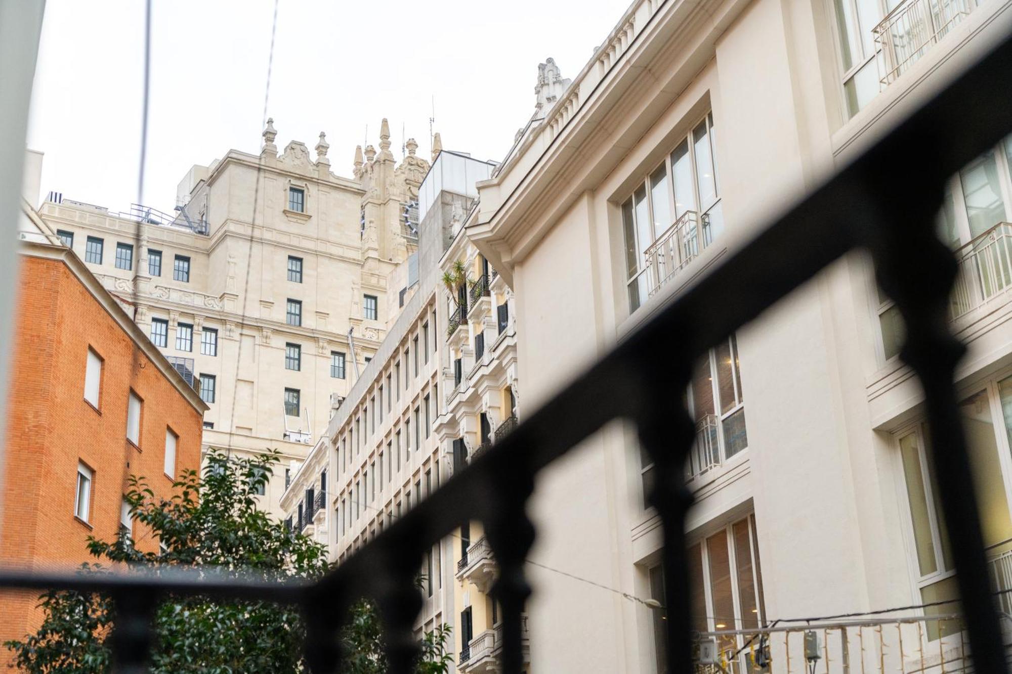 Dobo Madrid Luna Dış mekan fotoğraf